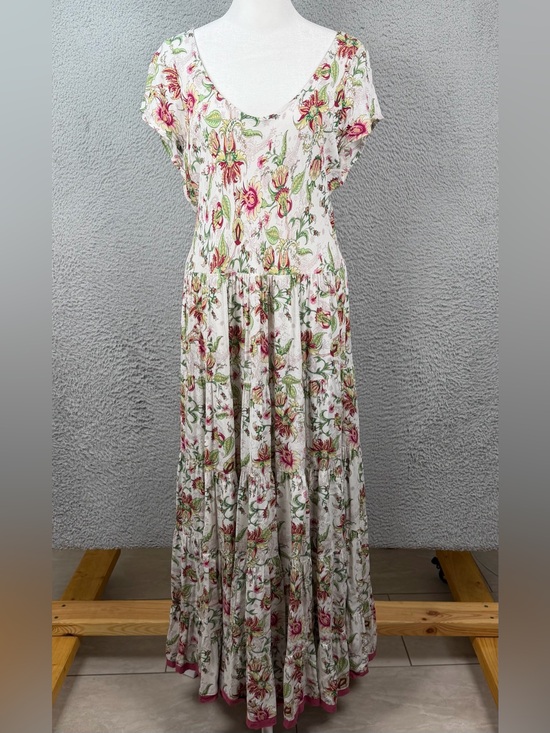 Soft Surroundings Dresses & Skirts - Soft Surroundings Kara Dress Womens Medium White Floral Tiered Maxi Boho Preppy
